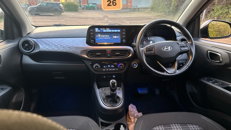 Hyundai i10 1.0 MPi Premium 5dr Auto Petrol Hatchback